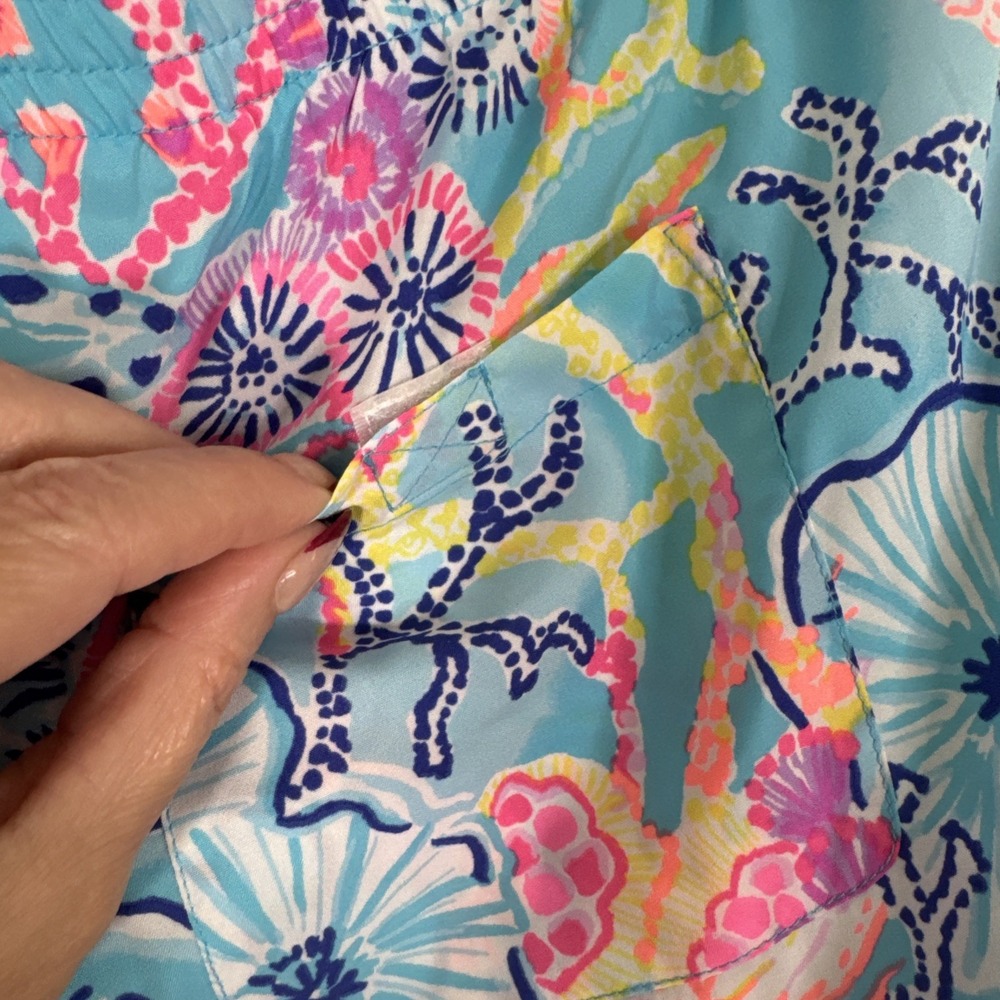 LILLY PULITZER BALI BLUE ONCE UPON A TIDE OCEAN TRAIL SHORTS SIZE S WOMEN'S - Picture 5 of 12